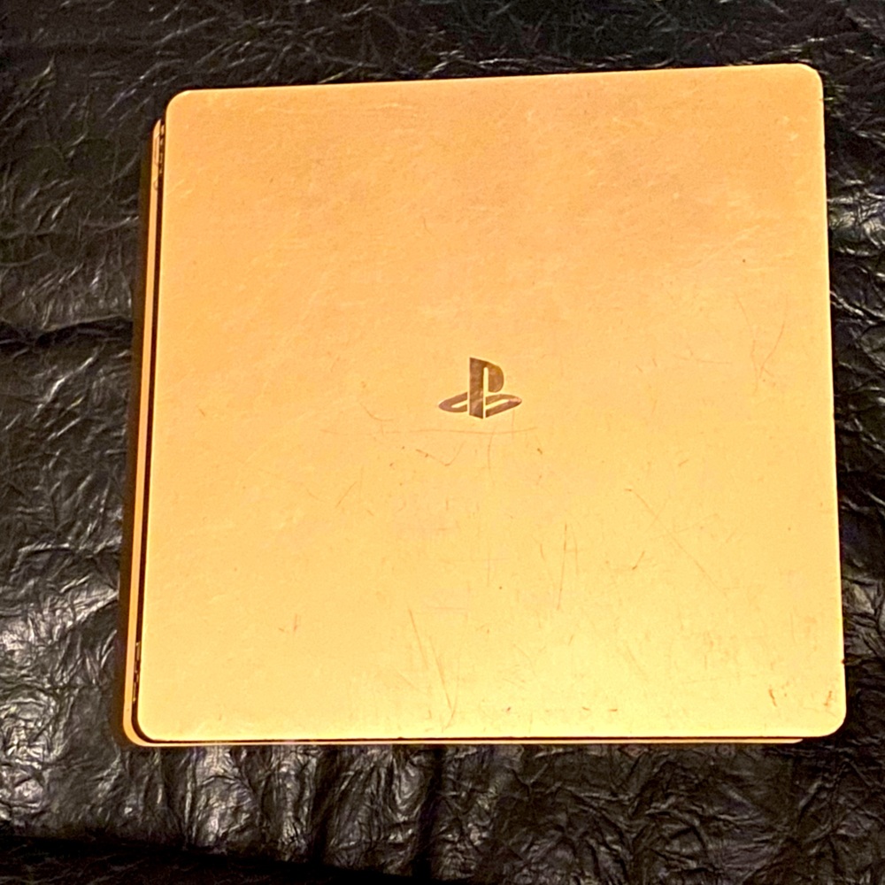 Sweetest version of PlayStation4 Gold edition.more storeage space for game play